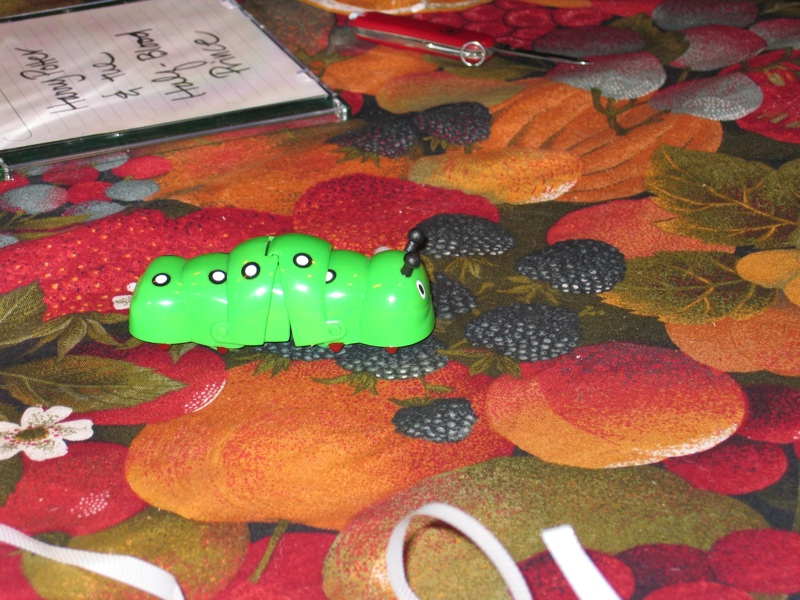 Inchworm wind-up toy